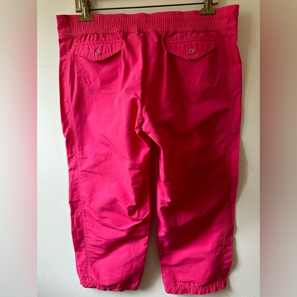 Nike capris pants, women’s L - Picture 3 of 5